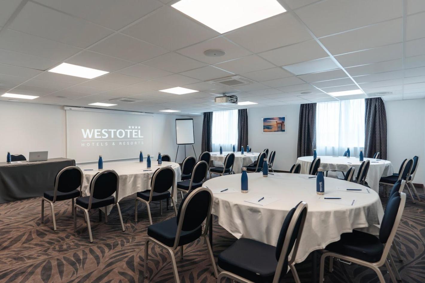 Westotel Taverny - Paris Val-D'Oise Dış mekan fotoğraf